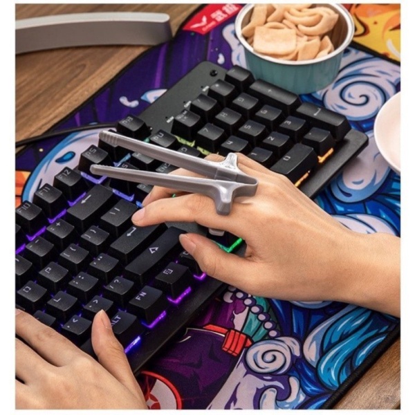 

Dijual Sumpit Jari Cemilan BELI 1 DAPAT 3 HG Murah