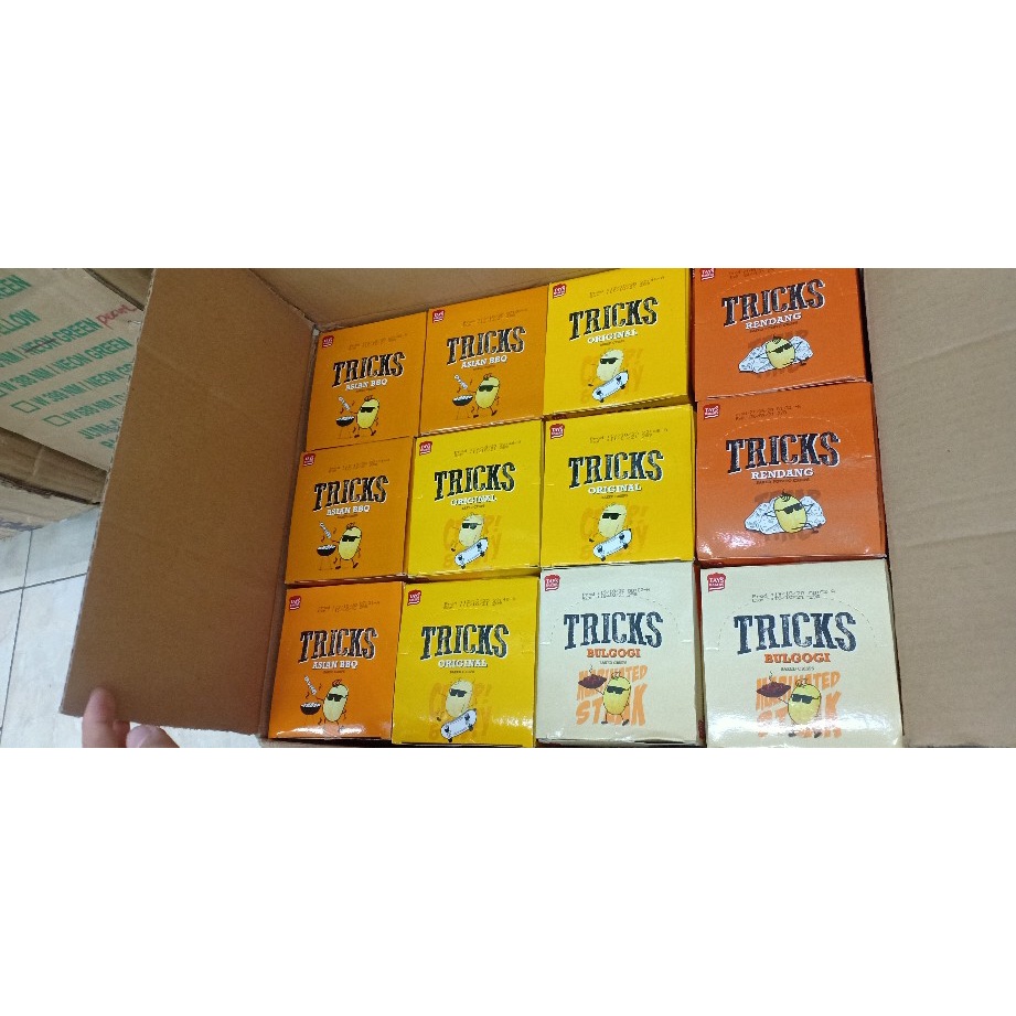 TRICKS POTATO 1 DUS ISI 24 BOX BAKED CRISPS RASA KIMCHI ORIGINAL BBQ - BISKUIT KENTANG PANGGANG