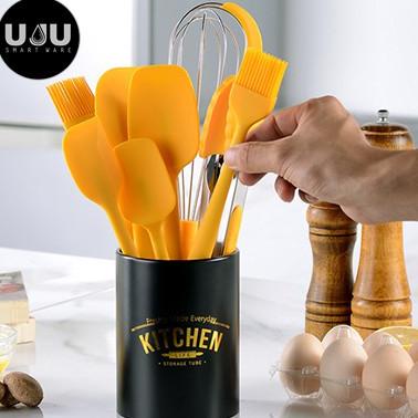 SILICONE UTENSIL SET 9 PCS / PERALATAN MASAK SUTIL SPATULA SILIKON SET KUNING TYPE A .
