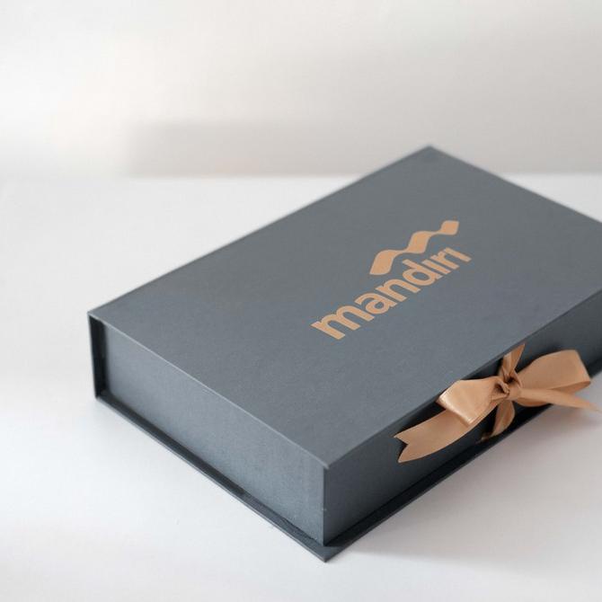 

Amita Hampers | Souvenir Corporate | Seminar Kit | Hampers Lebaran Non Lamoraaumi