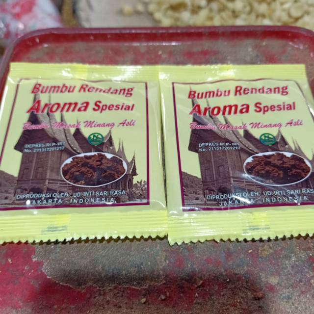 

Promo 7.7 Bumbu masakan Rendang khas Padang AROMA 20pak 50gr