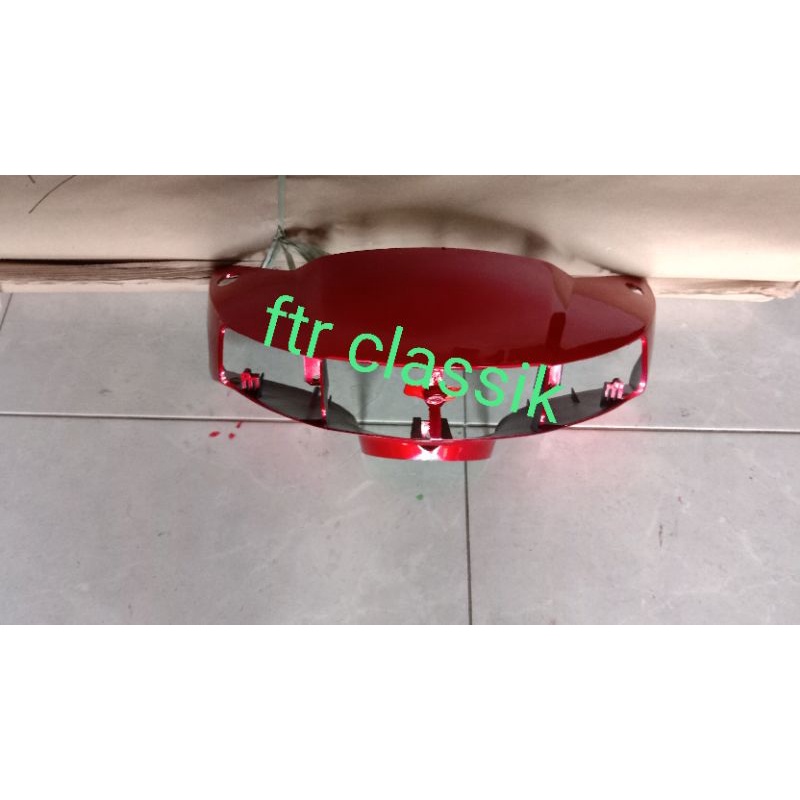 Batok kepala depan Shogun kebo Suzuki Tornado Merah maron