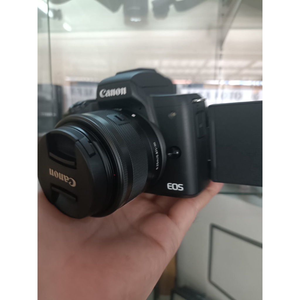 Canon EOS M50 Mark II umur 3 Bulan Garansi Resmi Panjang