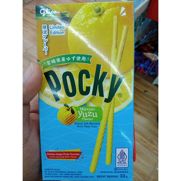 

Pocky Biskuit Stik Bersalut Krim Rasa Yuzu 33gr