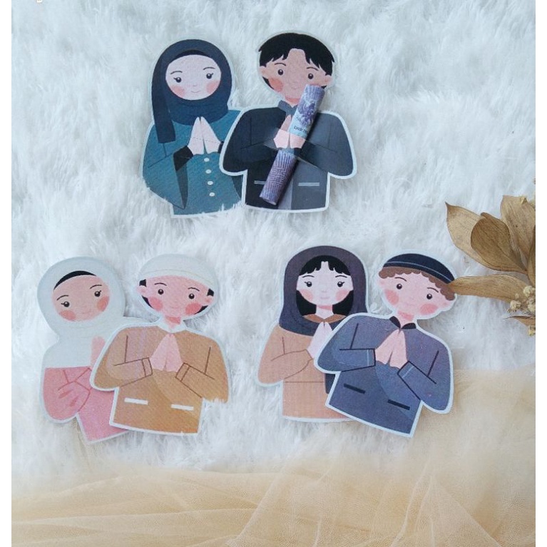

Amplop Lebaran model Peluk
