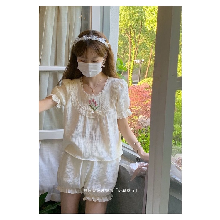 Piyama tulip krim wanita musim panas bagian tipis bagian tipis manis siswa lucu bersulam renda baju