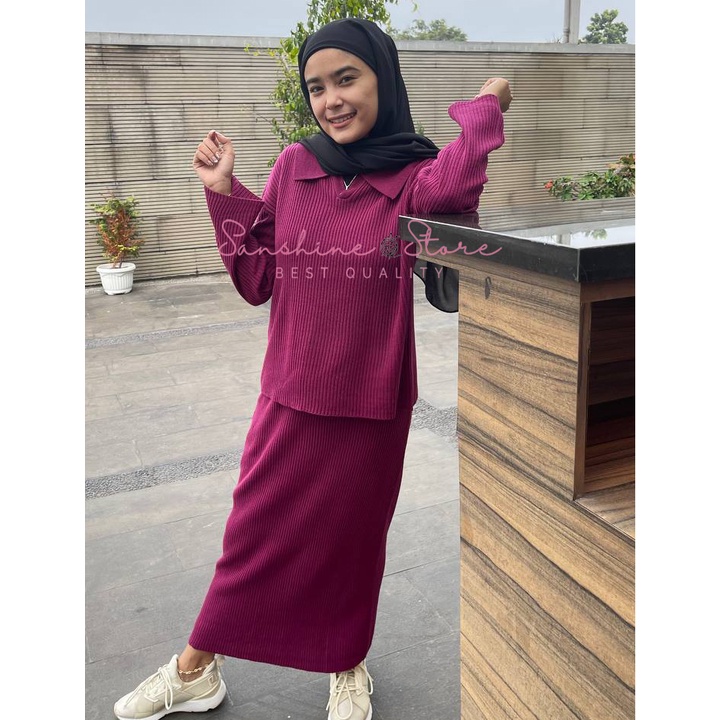 One Set Setelan Rok Span Rajut Dan Atasan Polo Rajut Wanita Fit To XL