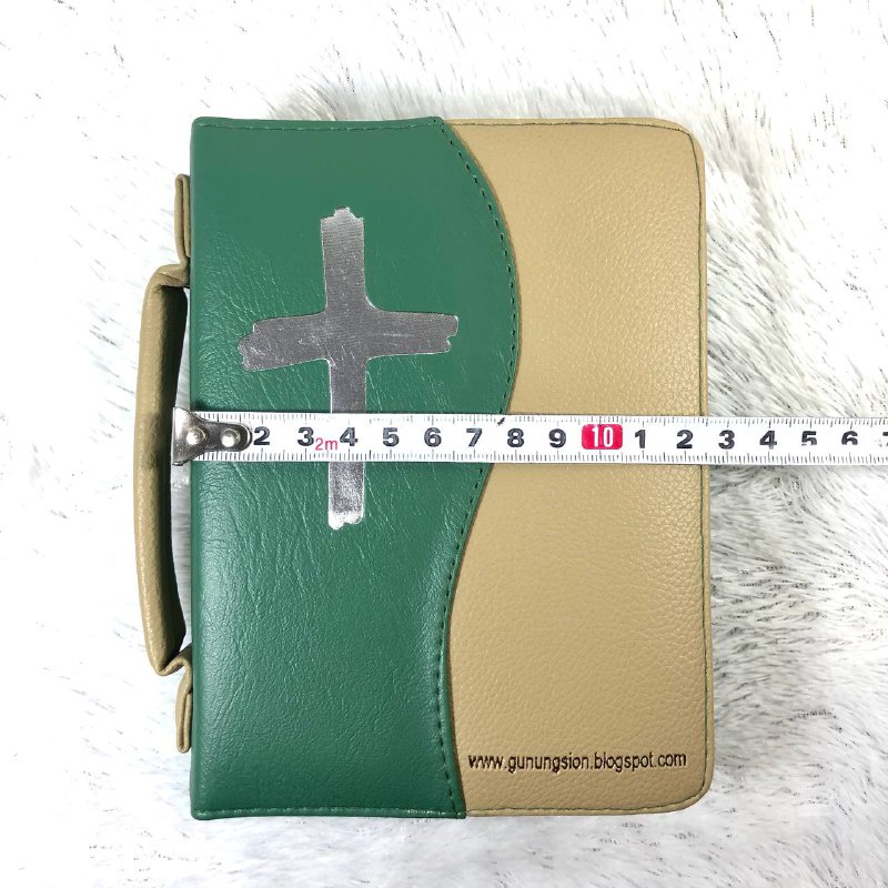 

Sampul Alkitab Kecil - Aneka Tas Cover Buku Alkitab Sampul Kitab Suci Kecil