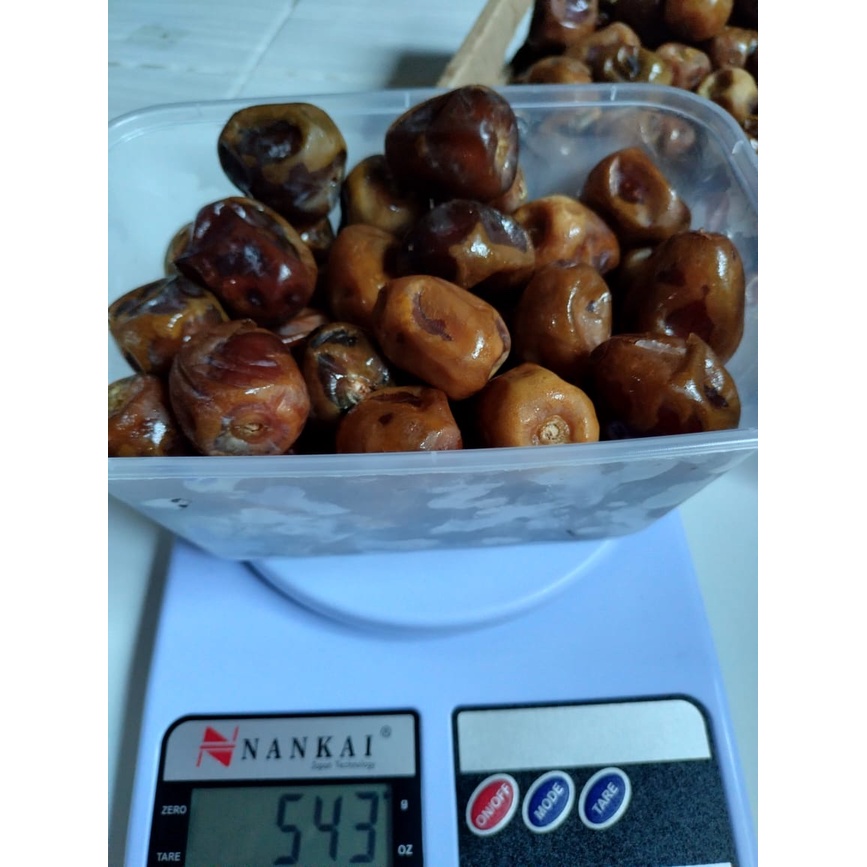 

Kurma Sukari Kemasan Repack 500gr | Kurma Sukari Al Qaseem | Kurma Lembut dan Manis