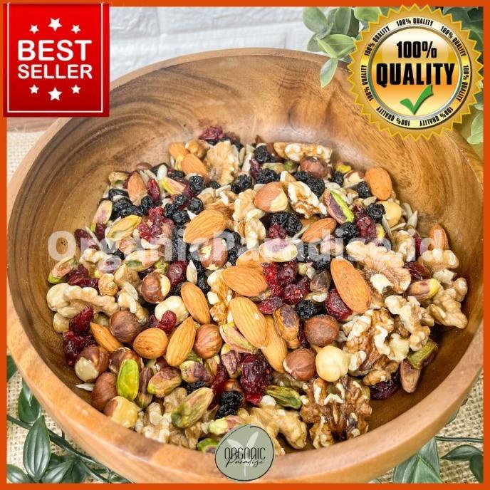 

Trail Mix / Mix Nuts / Kacang Campur 600 gram JOY BLEND