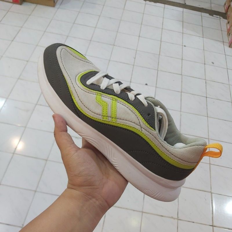 Piero Sepatu Casual Arc Wave Street