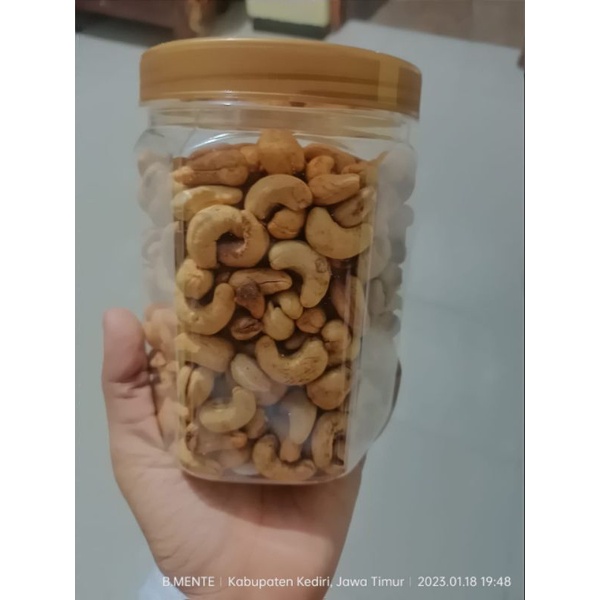 

Kacang Mede | Mente Goreng Utuh 500gram kemasan toples grade premium