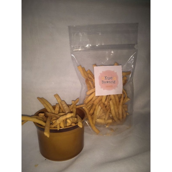 

Kue Bawang Home Made, 100% HALAL
