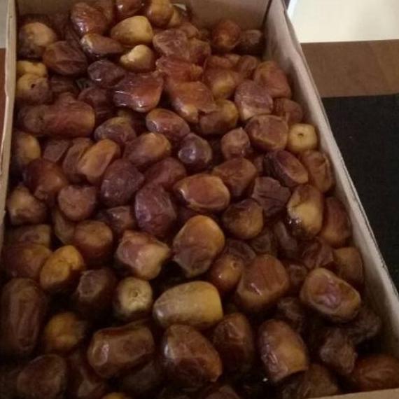 

KURMA SUKARI KURMA SUKARI ASLI SAUDI KEMASAN 3KG. EL09I09A82L