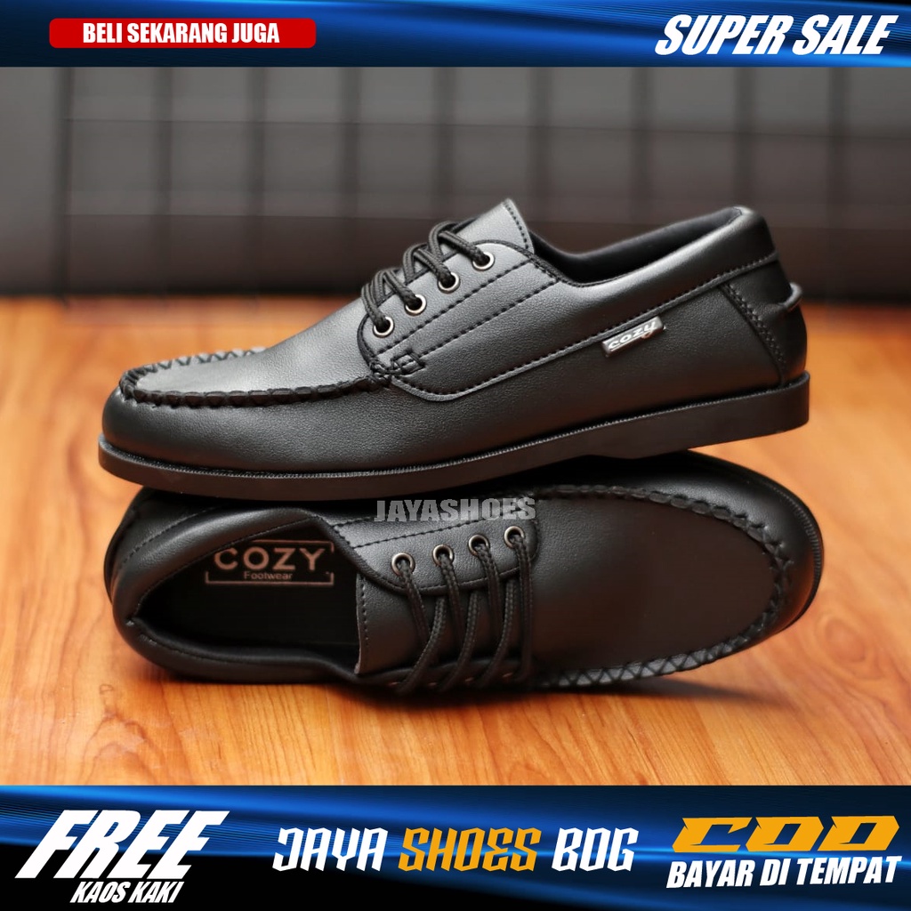 Sepatu Formal Kasual Pria Kulit Syintetik Model Pantofel Hitam Sepatu Santai Kerja Kuliah