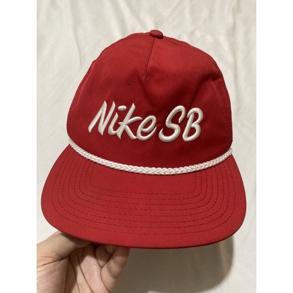 Topi Second Original Nike SB Red
