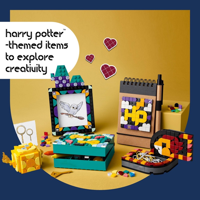 LEGO DOTS 41811 Hogwarts Desktop Kit Building Toy Set (856 Pieces) Mainan Balok (8 Tahun+)