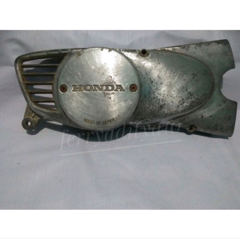 blok cover magnet HONDA C70 engkel pispot original