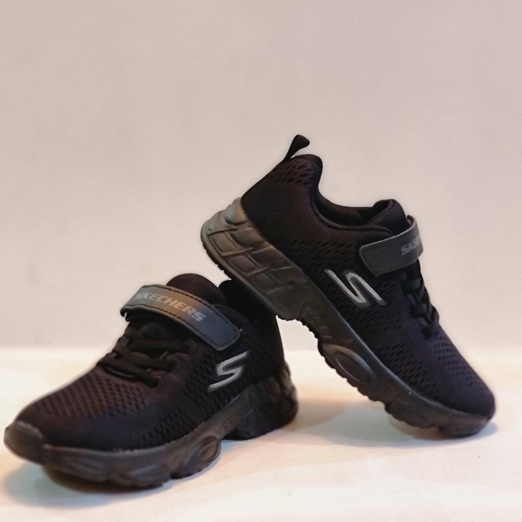 Berkualitas Sepatu Anak Sekolah Laki-Laki Perempuan Skechers Hitam Polos / Full Black
