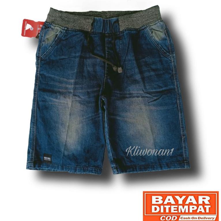 PALING DICARI CELANA JEANS PENDEK PRIA