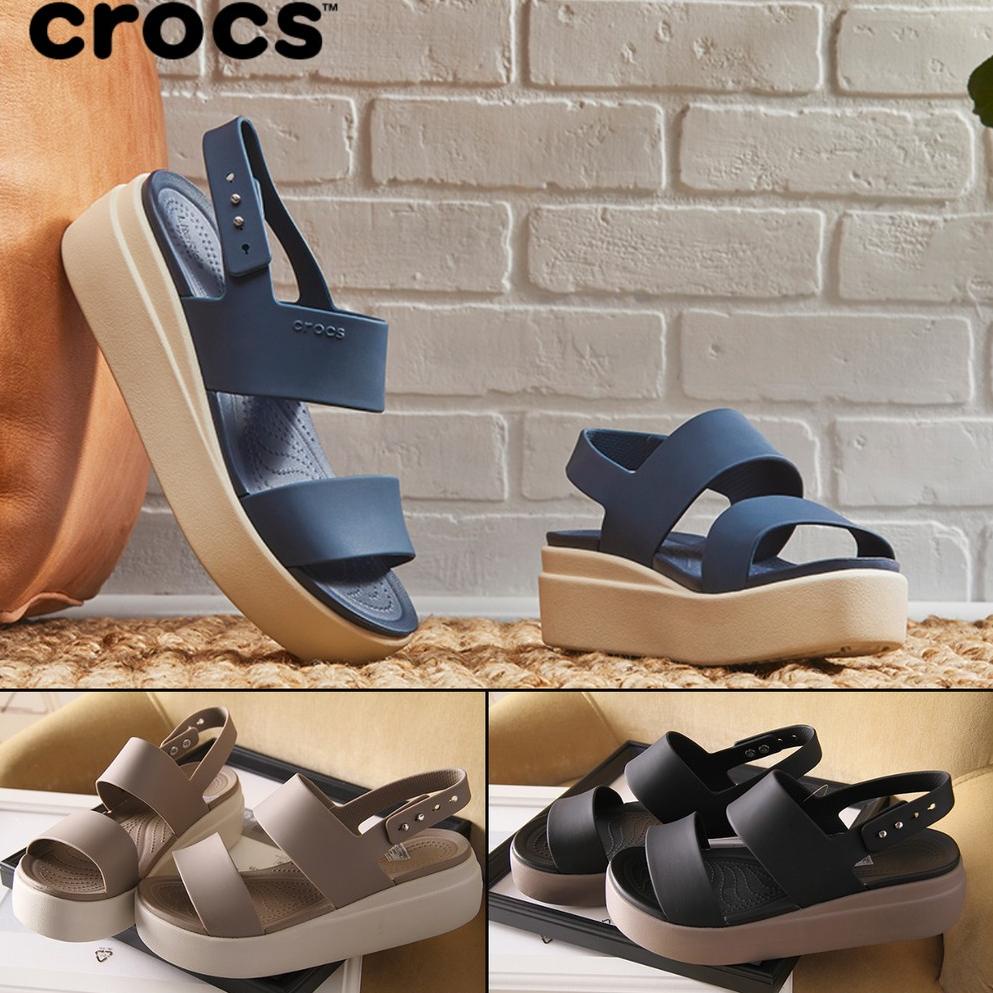 READY Crocs Brooklyn Low Wedge / Sepatu Wanita / Crocs Wanita / Crocs Wedges / Sepatu Crocs / Sepatu