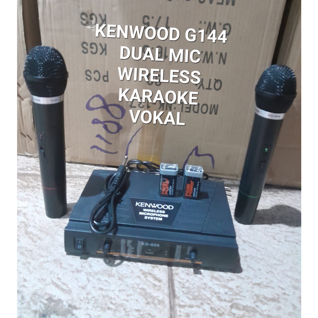 G144 KENWOOD MIC WIRELESS DUAL MIK WIRELES SEPASANG MIKROPON PEGANG MIKROPHONE MICROPHONE KARAOKE VOKAL VOCAL ARTIS PROFESIONAL PRO SOUND BEST SISTEM AUDIO PANGGUNG LEGENDARY DYNAMIC PENGERAS SUARA HIFI  SENSITIF MC PIDATO SEMINAR CERAMAH ACARA DOUBLE DOB