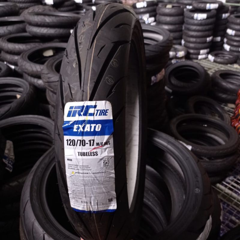 Ban luar IRC 120/70-17 Exato Tubles