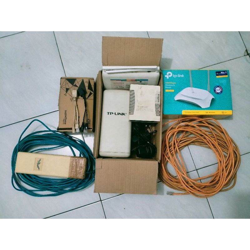 paket usaha WiFi voucher / router + accesspoin + kabel