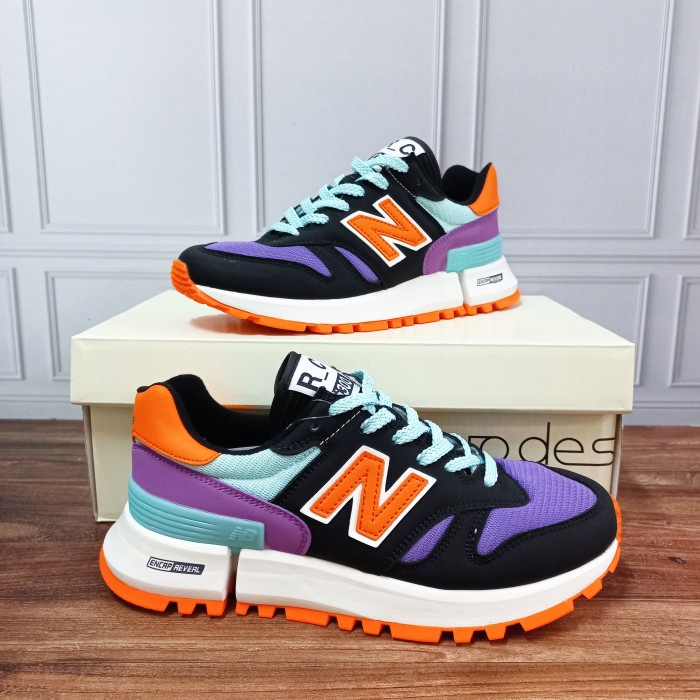 NB RC 1300/SEPATU WANITA/NEW BALANCE/NB 1300/SNEAKERS/NB/NB WANITA - Hitam, 36