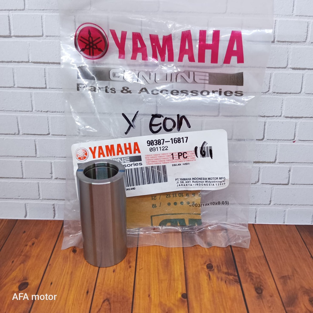 BOS RUMAH ROLLER XEON KARBU YGP 90387-16817 ORIGINAL YAMAHA