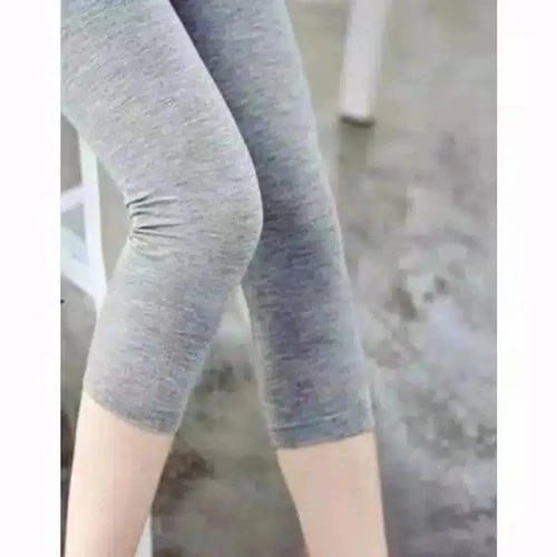 INNERLY Celana Legging Pendek Polos Wanita Soft Rayon CL05