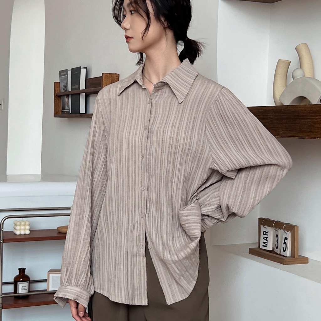 Setelan Wanita Blouse Crinkle Shirt Oversize Kemeja Lengan Panjang Korean Style Baju wanita/One Set Wanita/sandal wanita/One Set Wanita Kekinian