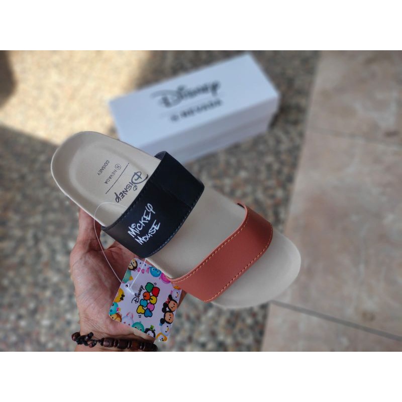 SANDAL WANITA DISNEY NEVADA SLEMPANG COKLAT SENDAL SLOP CEWEK MOTIF DISNEY MICKEY MOUSE SANDAL PEREM