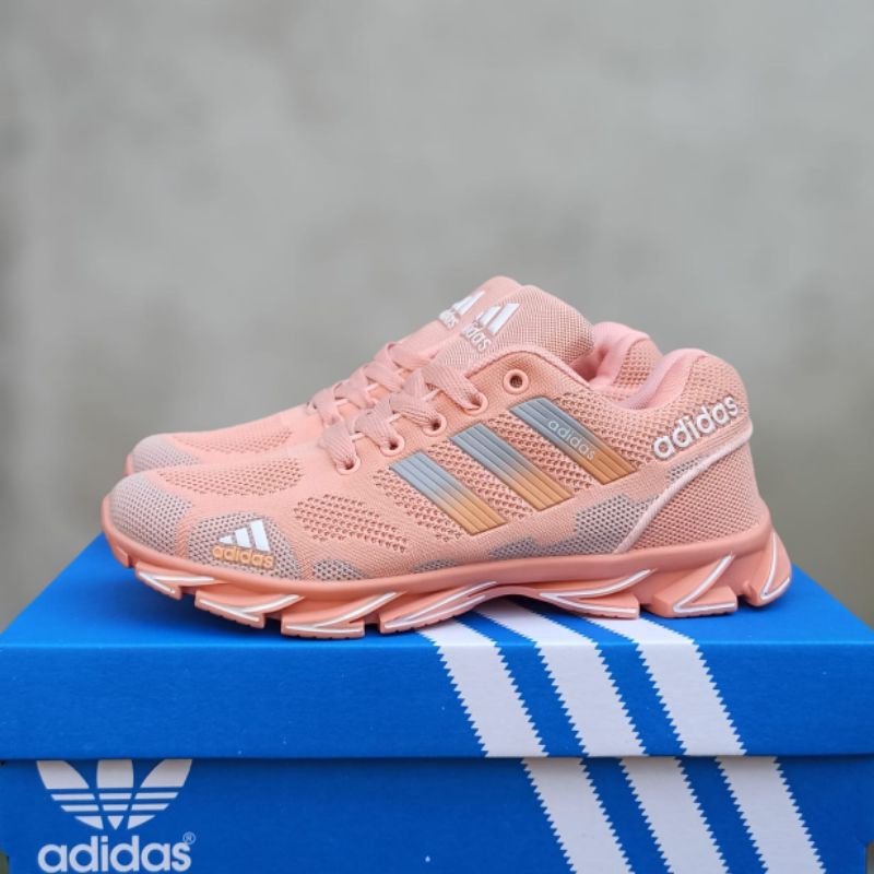SEPATU ADIDASS IMPORT VIETNAM / SEPATU WANITA