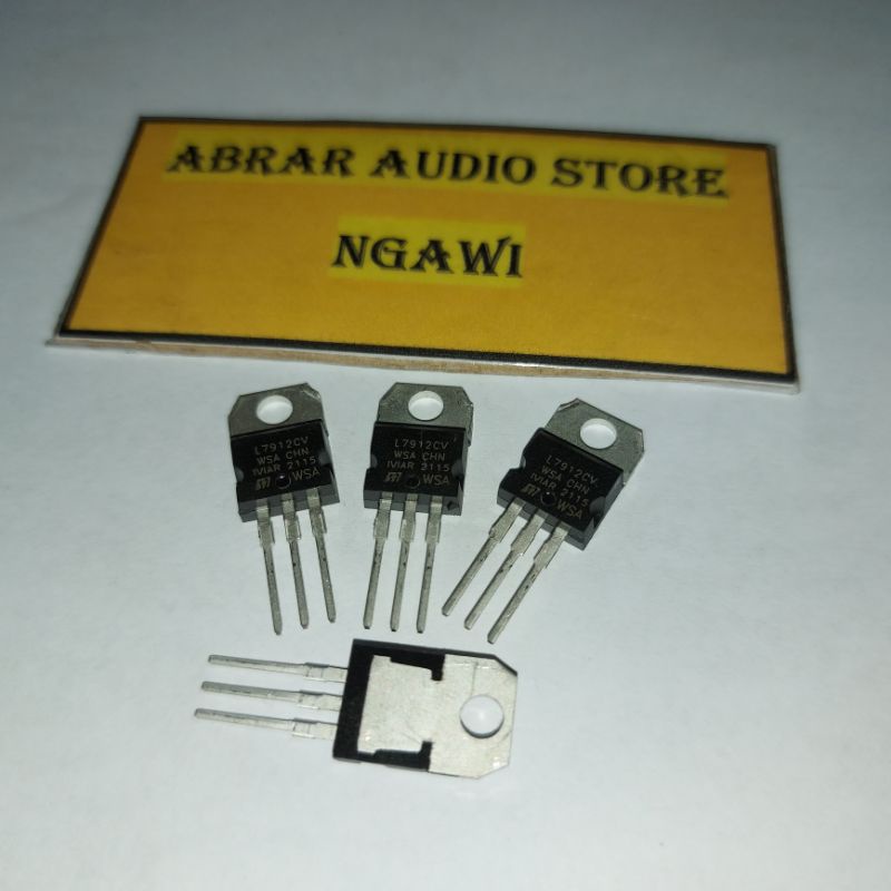 IC Transistor 7912 Regulator L7912 ST Bagus