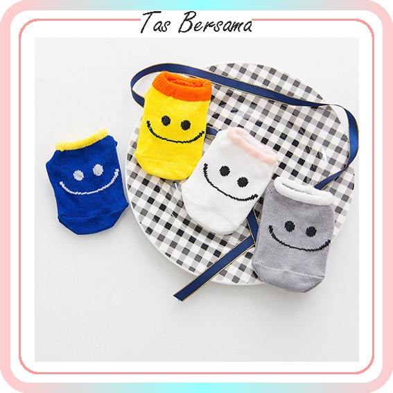 Kaos Kaki Anak Bayi Korea Motif Smile Kaus Kaki Lucu Anti Slip Socks BreaThable BB08