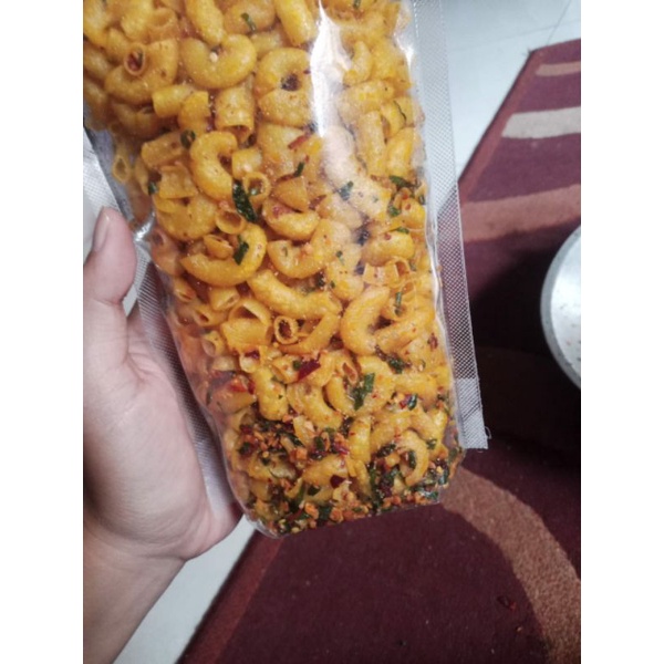

Makaroni Pedas Daun Jeruk 70grm
