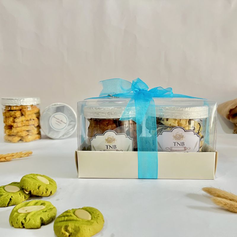 

SWEETY HAMPERS, Parcel Lebaran, Hampers cookies idul fitri, isi 2 jar 600ml