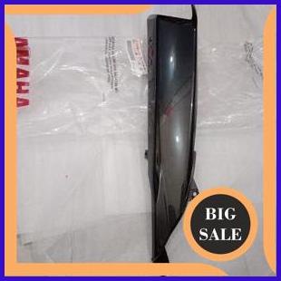Cover Sambungan Body Belakang Bawah Kanan  Soul Gt 115 Abu Abu Asli original Yamaha 1KP-F1741-00-7B