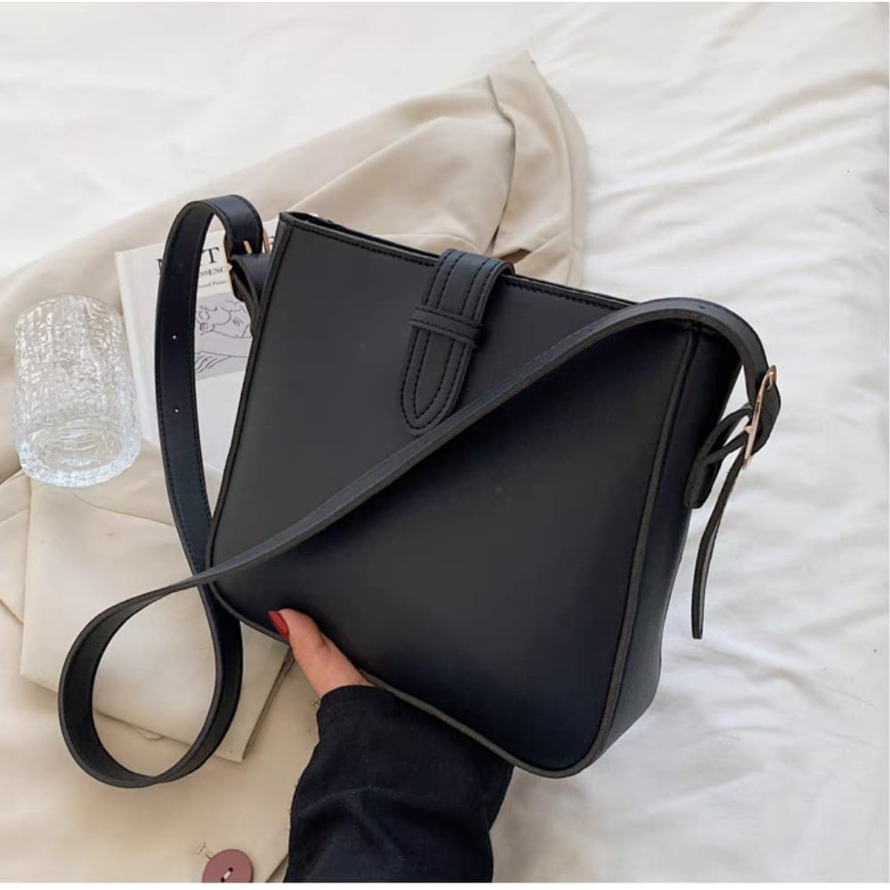 Tas wanita II Shoulder Bag FB102  II Sling Bag Lovely Raisa