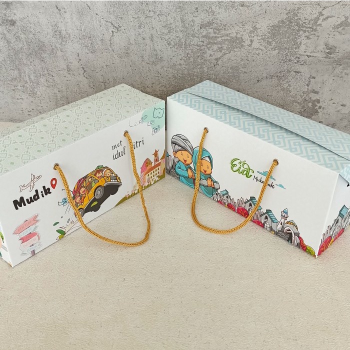 

Paper Bag Lebaran - Box Idul Fitri Muat 3 Toples 27.5 X 9,2 X 13,1 Cm 019
