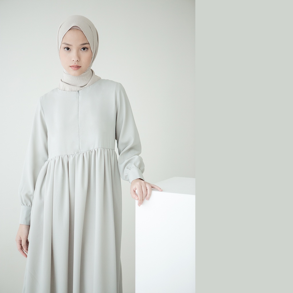 Basic Dress  by Aska Label - Gamis panjang hitam bermanset busui dan bumil friendly warna hitam, putih, hijau sage, abu muda, pink muda