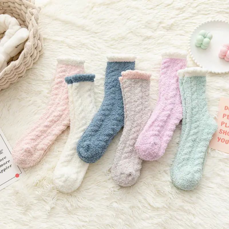 Kaos kaki wool winter wanita  musim dingin winter sock