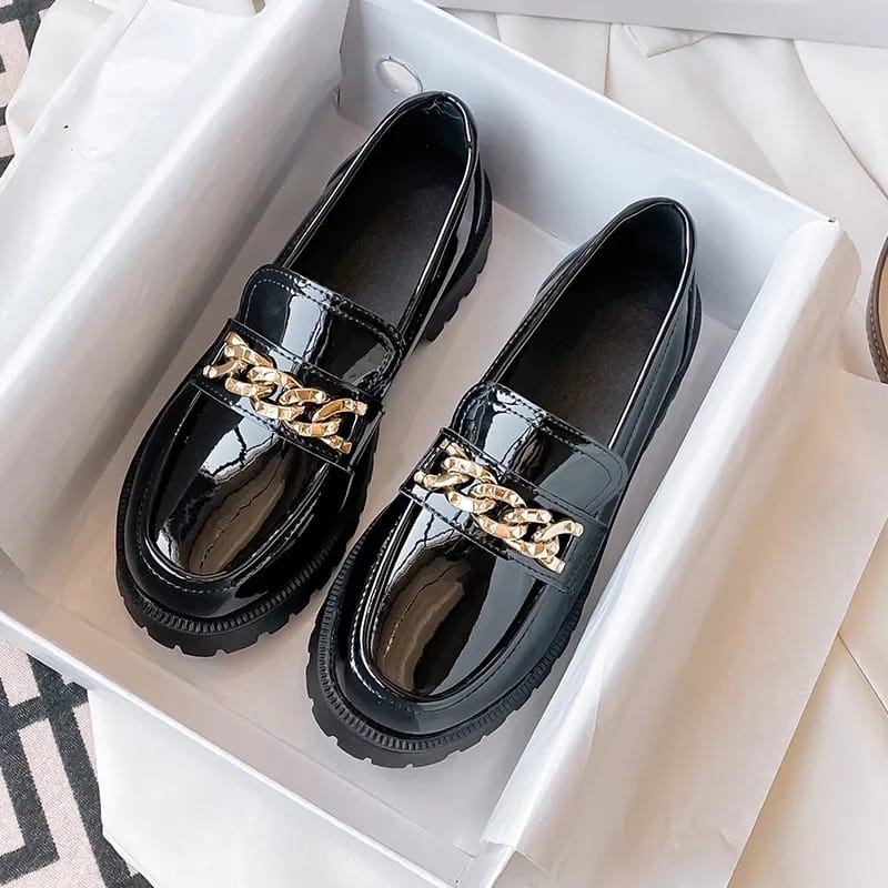 SEPATU DOCMART WANITA RANTAI MUTIARA PLATFROM MUSIM SEMI 0070