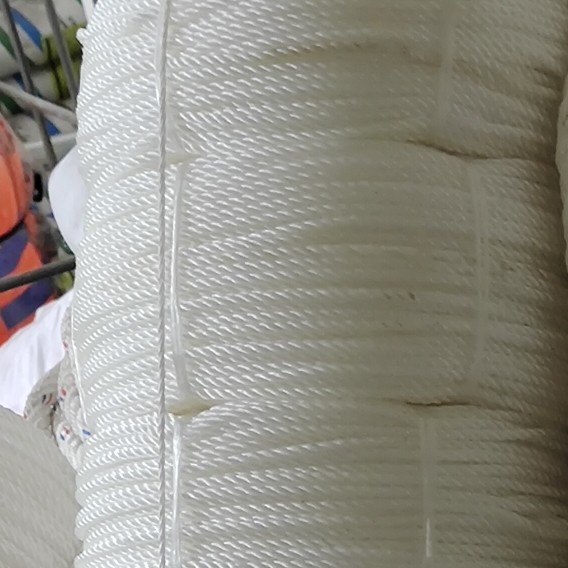 Terlaris Tali Pe Putih 4Mm X 1Rol/ Tali Jemuran Putih / Tali Kapal