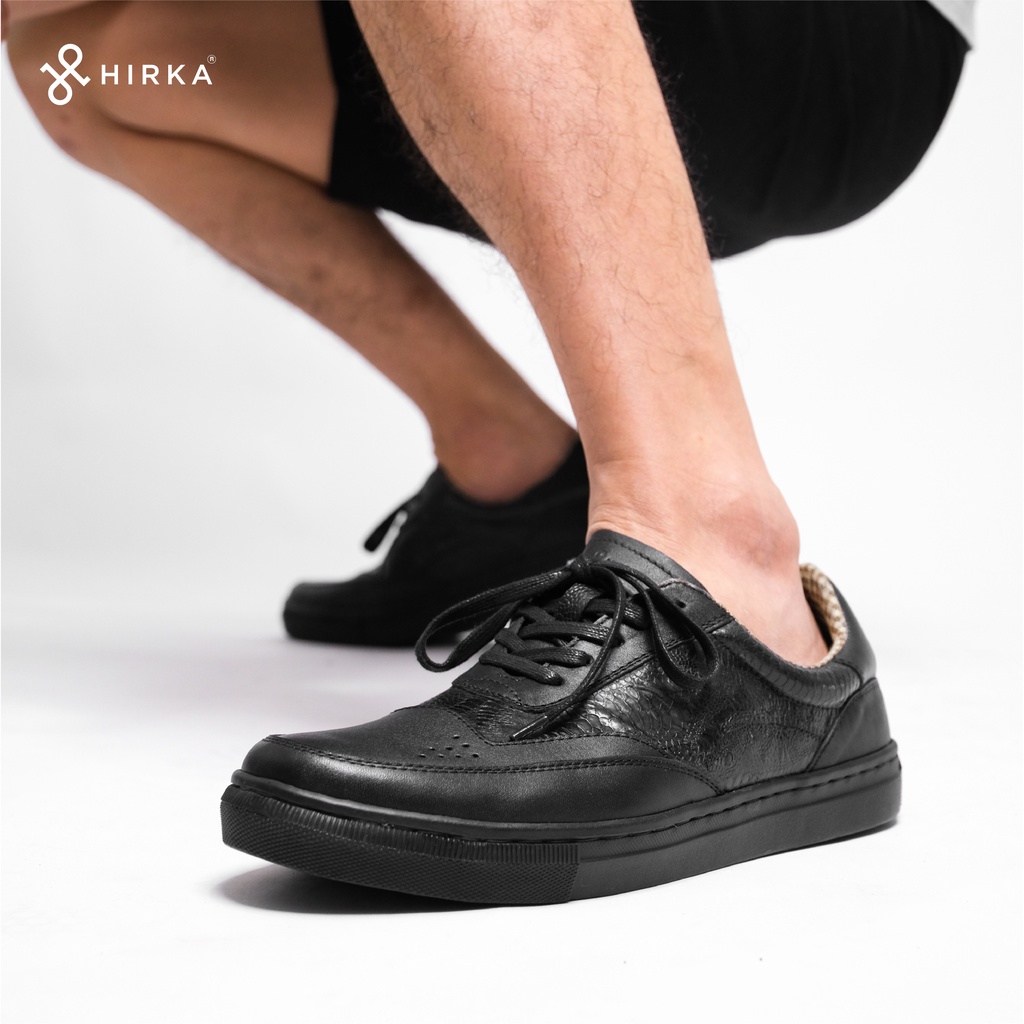 Astakona Series - Hitam - Sepatu Pria