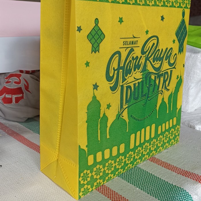 

Tas Spunbond / Tas Goodie Bag Lebaran Idul Fitri Jumbo 006