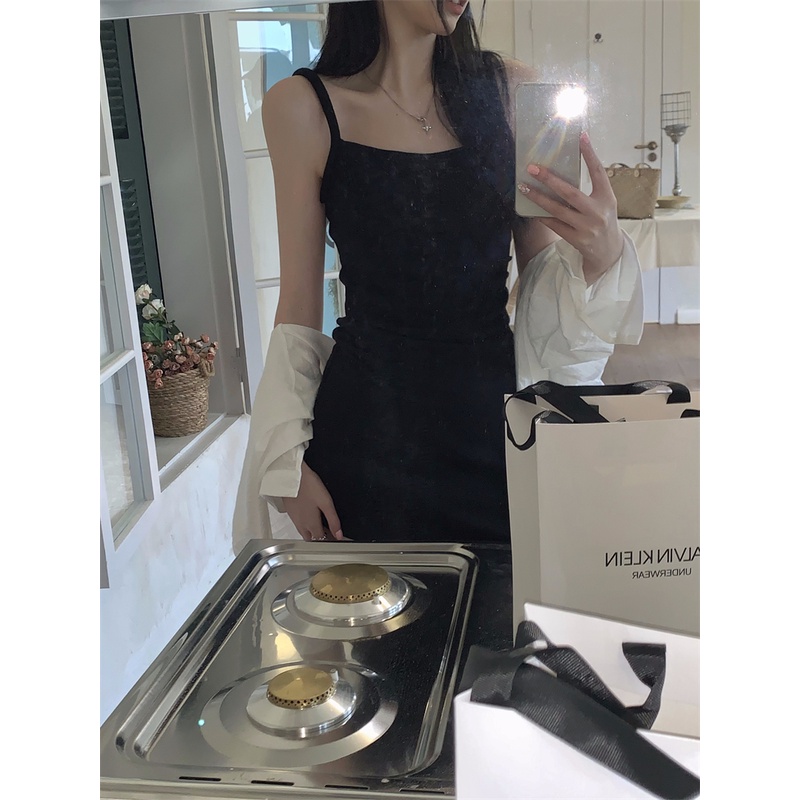 Red kumikumi sexy suspender dress female spring and summer 2023 new hot girl slim bag hip skirt base skirt