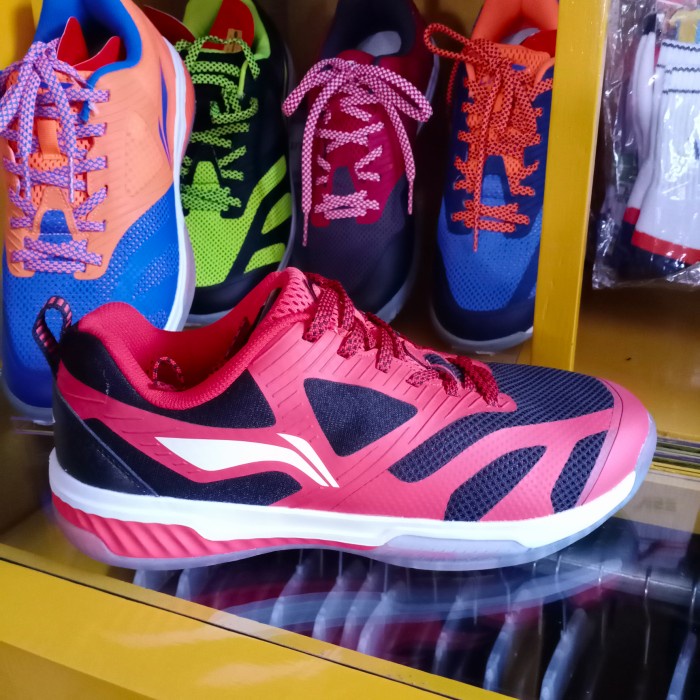 {MentariStore} sepatu badminton Lining Dual Cloud III AYTP047 original free kaos kaki Diskon