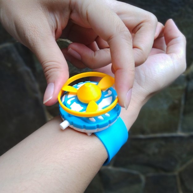 Gelang Jam Tangan Gasing Baling Baling Terbang Putar - Mainan Anak Gangsing Kitiran Jadul Generasi 9